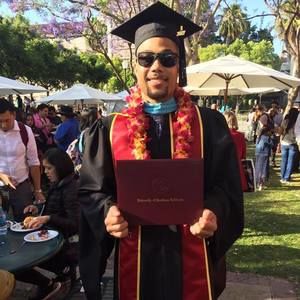 Meet your Posher, Troy